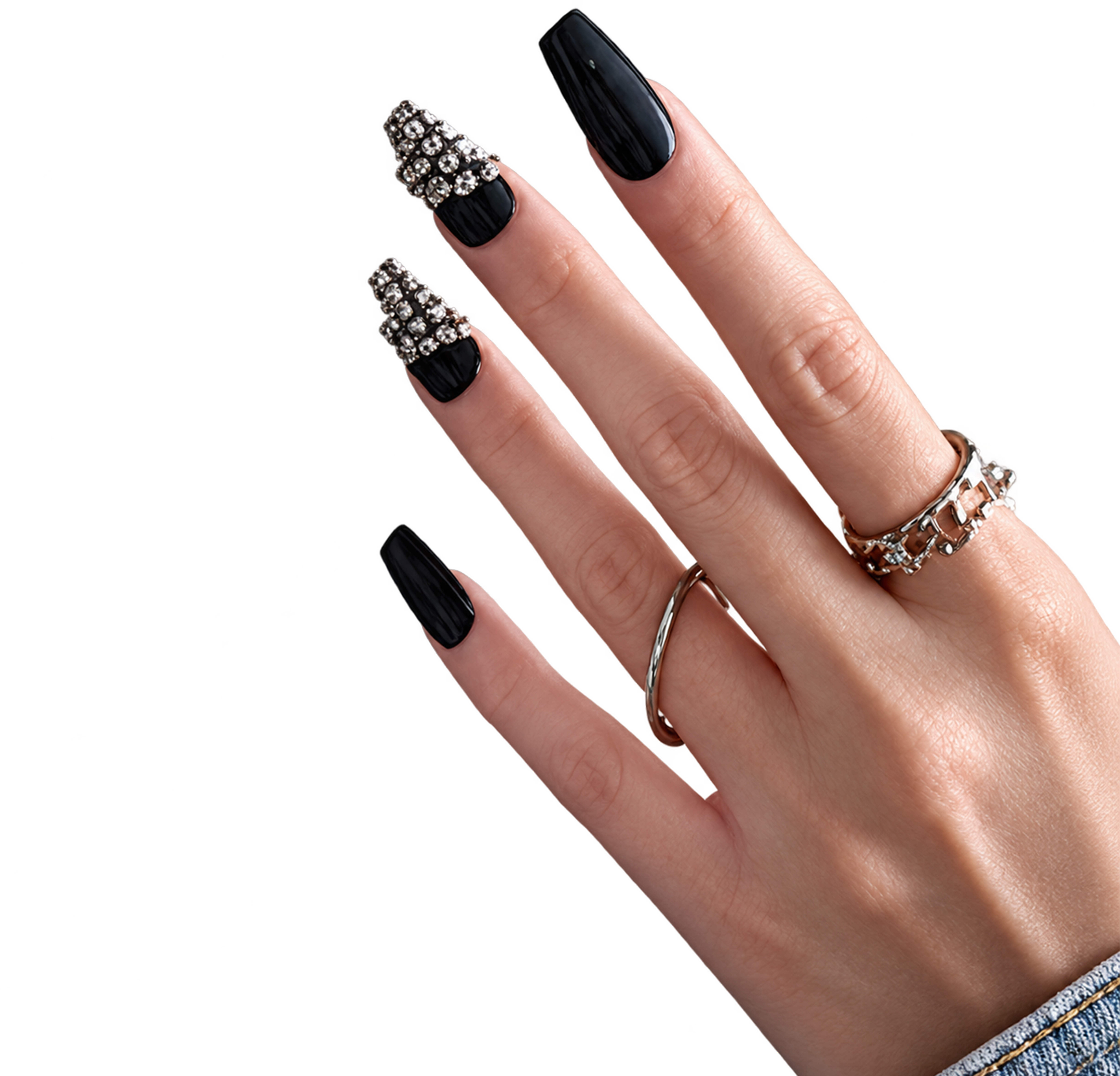 Manicure nera con decorazioni di strass